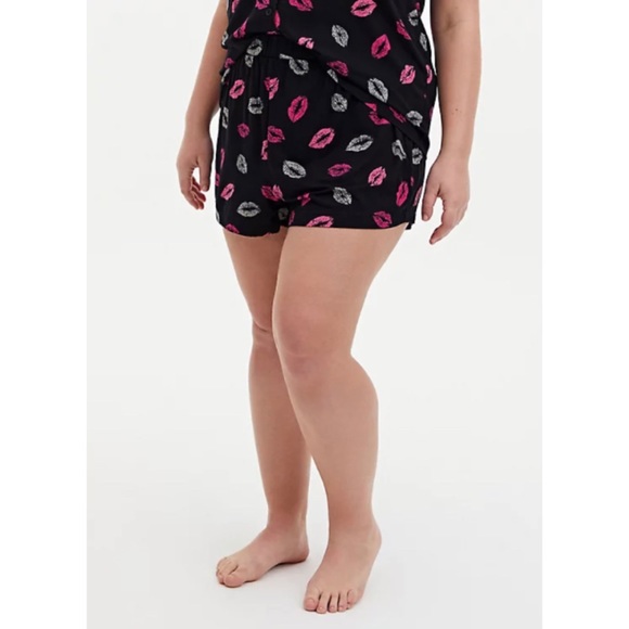 torrid Other - 🆕Torrid Super Soft Black Lips Sleep Shorts